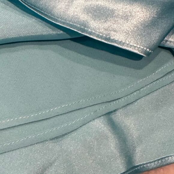 LIZ JORDAN 3 Piece Skirt Set with Scarf. Size 10 - Picture 9 of 16